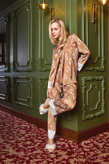 Larissa Pyjama Floral Karamell Creme