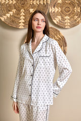 Elena Pyjama Ornament Creme Schwarz