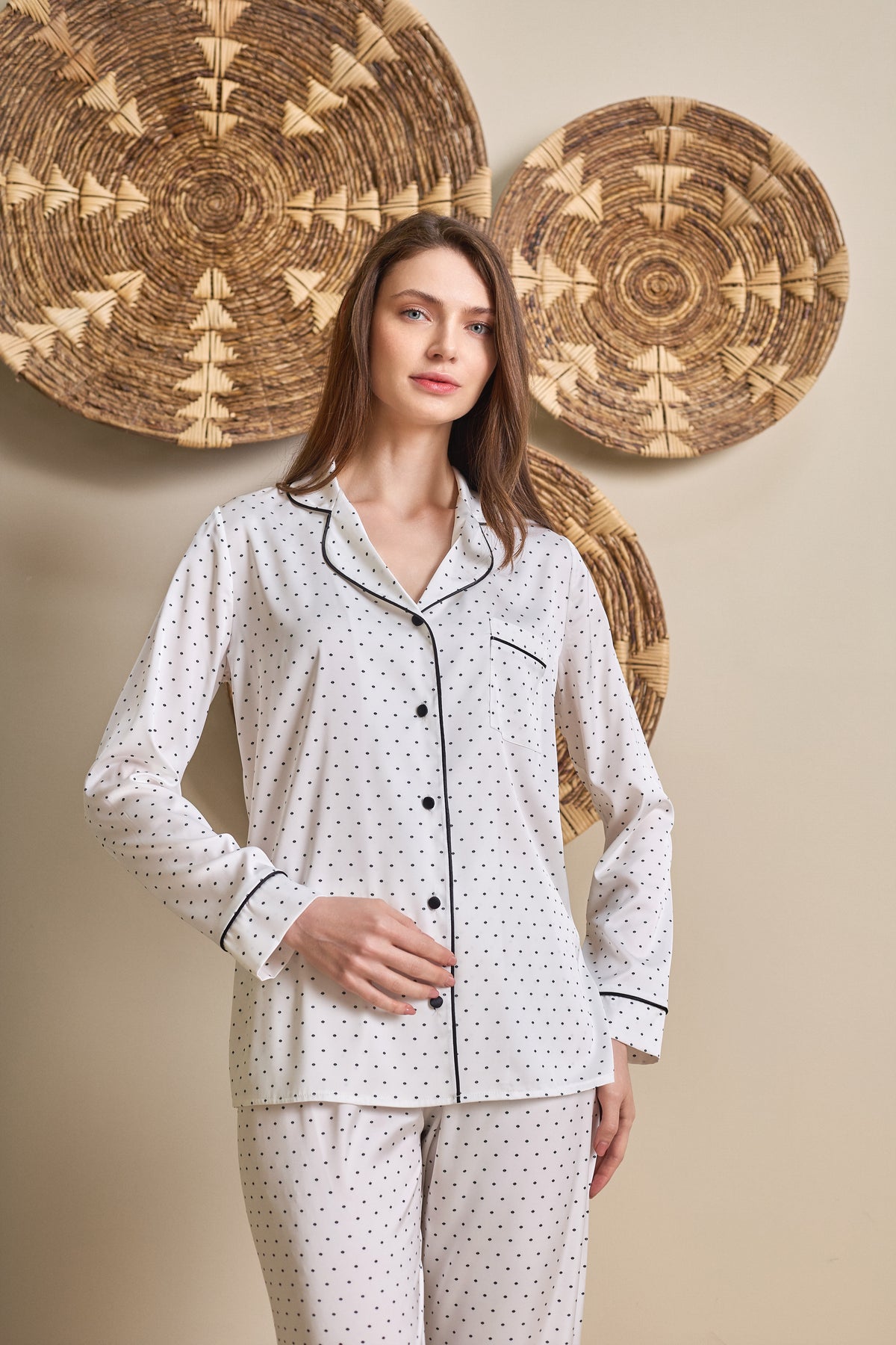 Elena Pyjama Pünktchen Weiß Schwarz