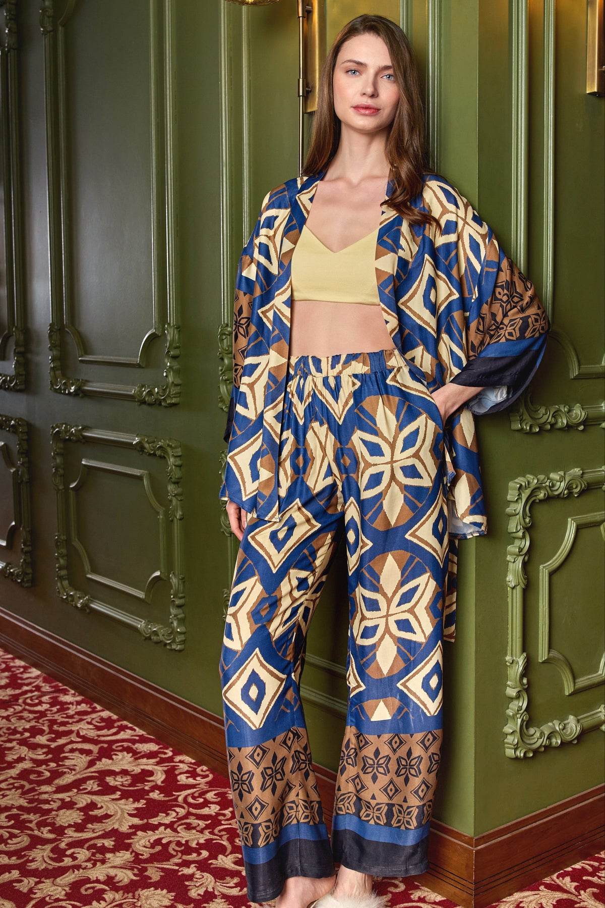Natali Pyjama Geometrisch Blau Gold Braun