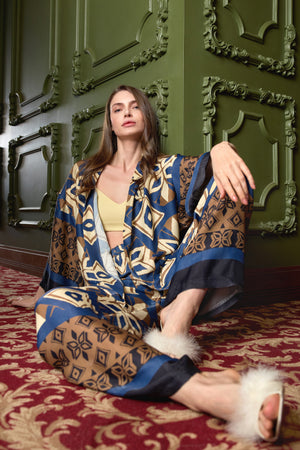 Natali Pyjama Geometrisch Blau Gold Braun